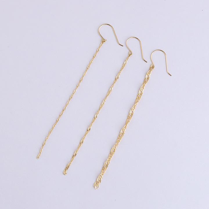 【土日限定1500円OFFクーポン有】 18金 ピアス k18 揺れる フックピアス フック スクリュー チェーン チェーンピアス k18ピアス レディース ピアス18金 | DEVAS | 01