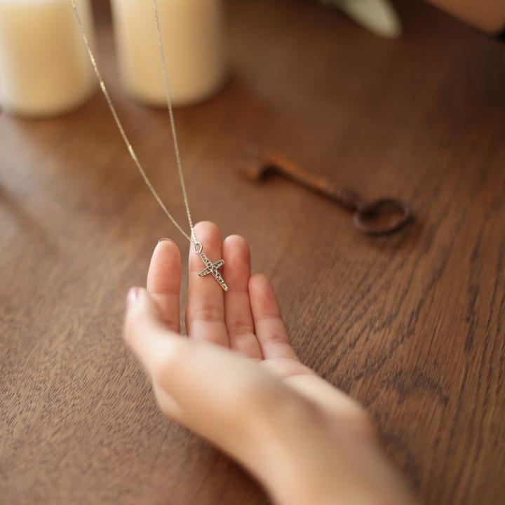 ペンダントトップ プラチナ ネックレス トップ ペンダント レディース メンズ Pt950 シンプル メンズ 透かし | DEVAS | 08