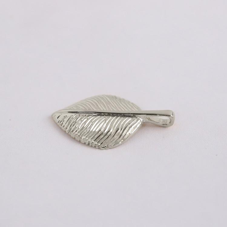 【6/14~15限定5000円OFFクーポン有】ペンダントトップ プラチナ ネックレス トップ  Pt950 メンズ フェザー 羽 ハート ネックレス プラチナペンダントの画像