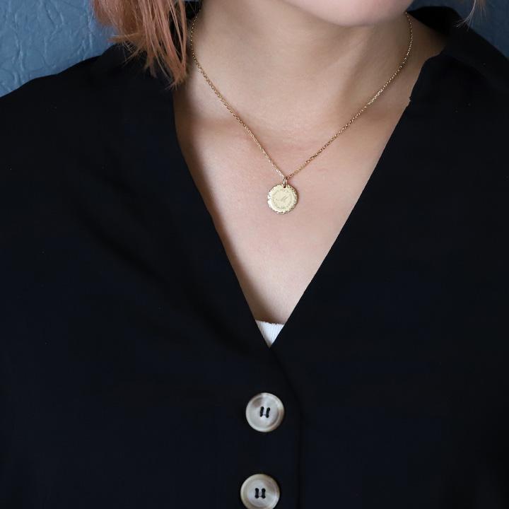 【土日限定6500円OFFクーポン有】  ペンダントトップ 18金 コインペンダント k18 コイン 刻印 M 18金ネックレス レディース 18k ネックレス | DEVAS | 07