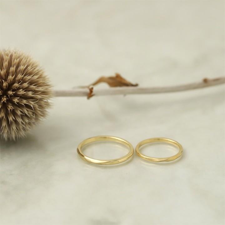 【土日限定4000円OFFクーポン有】 18金 リング k18 ペアリング k18リング ひねり 光沢 マット 結婚指輪 マリッジリング 18k 指輪 18金指輪 18金リング | DEVAS | 03