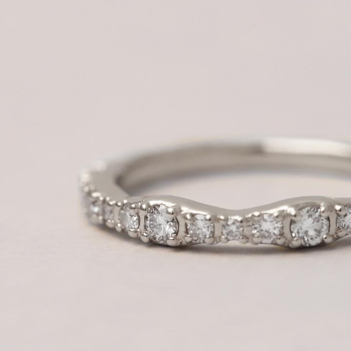 【土日限定6500円OFFクーポン有】  プラチナリング ダイヤ ハーフエタニティ リング プラチナ 指輪 ダイヤモンド 本物 レディース プラチナ指輪 シンプル | DEVAS | 04