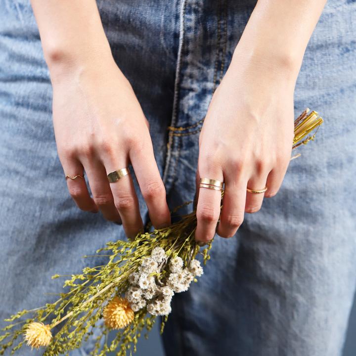 【土日限定5000円OFFクーポン有】 18金 リング k18 k18リング ワイド 槌目 ライン メンズ 18k 指輪 レディース 18金指輪 18金リング シンプル幅広 | DEVAS | 14