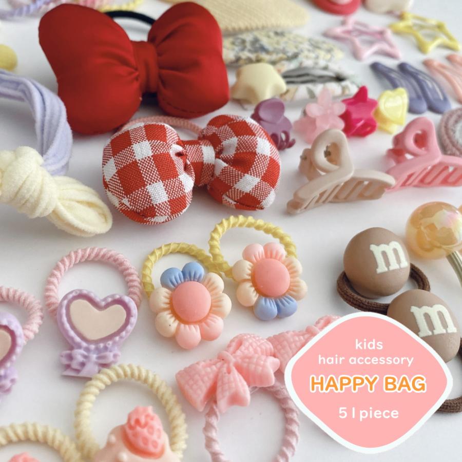 [再入荷] 福袋 キッズ ヘアアクセサリー 51点入り ピン ヘアゴム バンスクリップ 女の子 子供用 ギフト 幼稚園 プレゼント 贈り物 誕生日 祝い 年長 年中 |  | 01