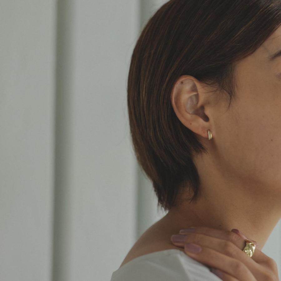 silver925 ダブル カーブライン ピアス イヤリング キュービックジルコニア 上品 オフィス デイリー 小さめ ミニ 弓 |  | 09