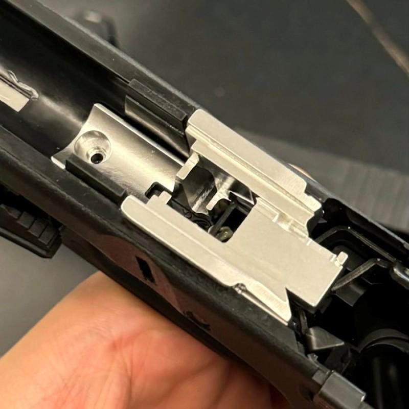 BJ TAC ステンレス フロントシャーシ VFC G17 GEN5 /G47用 |  | 02