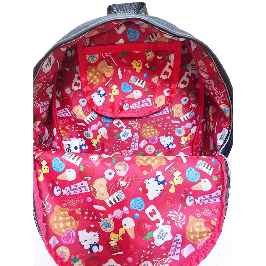 サンリオ 50th Anniversary HELLO KITTY OUTDOOR キティちゃん リュックサック Dパック ブラック 総柄 かばん 中高生 04｜devin｜04