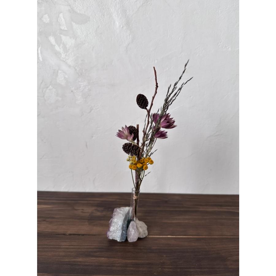 アメジストの一輪挿しドライフラワーアレンジ |  | 01