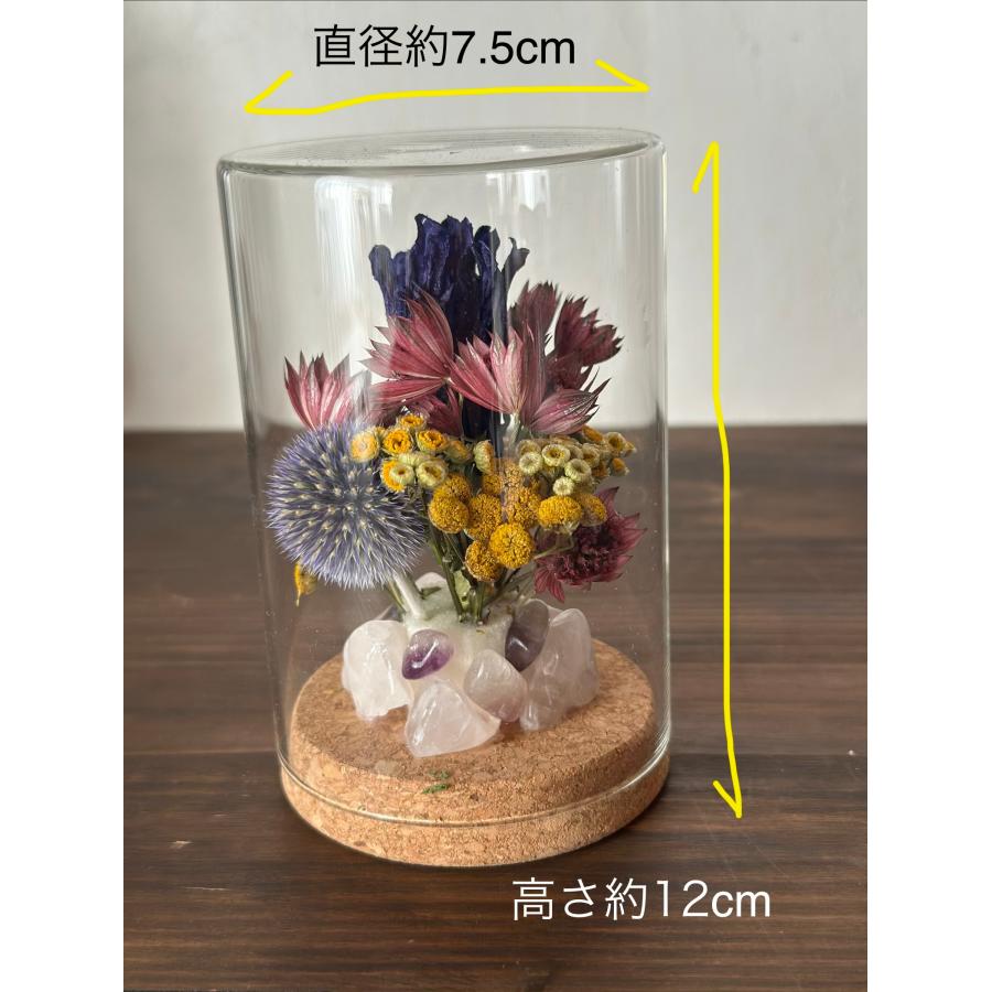 ナチュラルドライフラワーと鉱石のガラスドーム　インテリアフラワー　フラワーギフト |  | 02