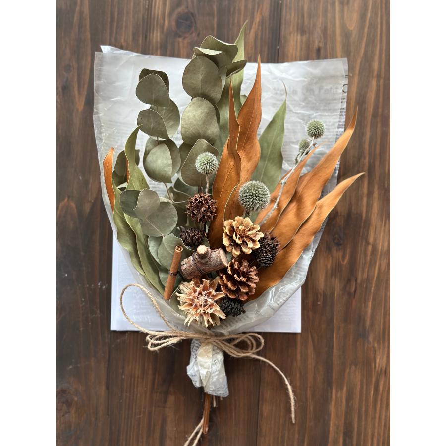 ドライフラワースワッグ花束　インテリアフラワー　フラワーギフト