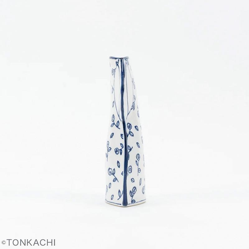 Marianne Hallberg マリアンヌハルバーグ 花柄のかびん チェックのかびん ローズのかびん FP1 FP2 FP3の画像