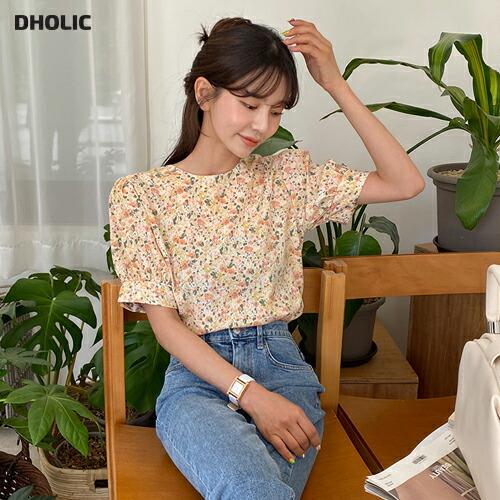 レディース トップス ブラウス 半袖 ハーフスリーブ 花柄 小花柄 フラワー レトロ パフ袖 パフスリーブ ガーリー 可愛い かわいい 春 夏 韓国 ファッション Dholic 通販 Paypayモール