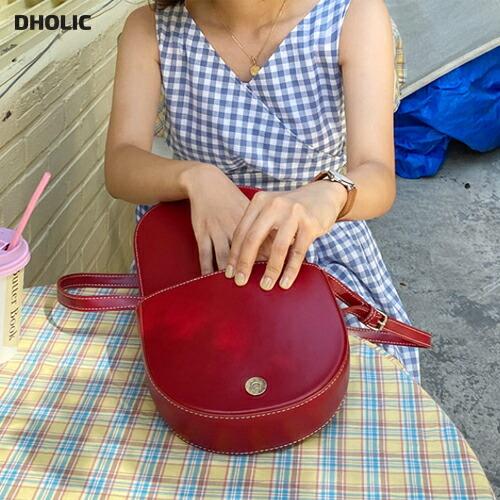 レディース バッグ ショルダーバッグ ハーフムーン 三日月 ステッチ シンプル 大人 韓国 ファッション Dholic 通販 Paypayモール