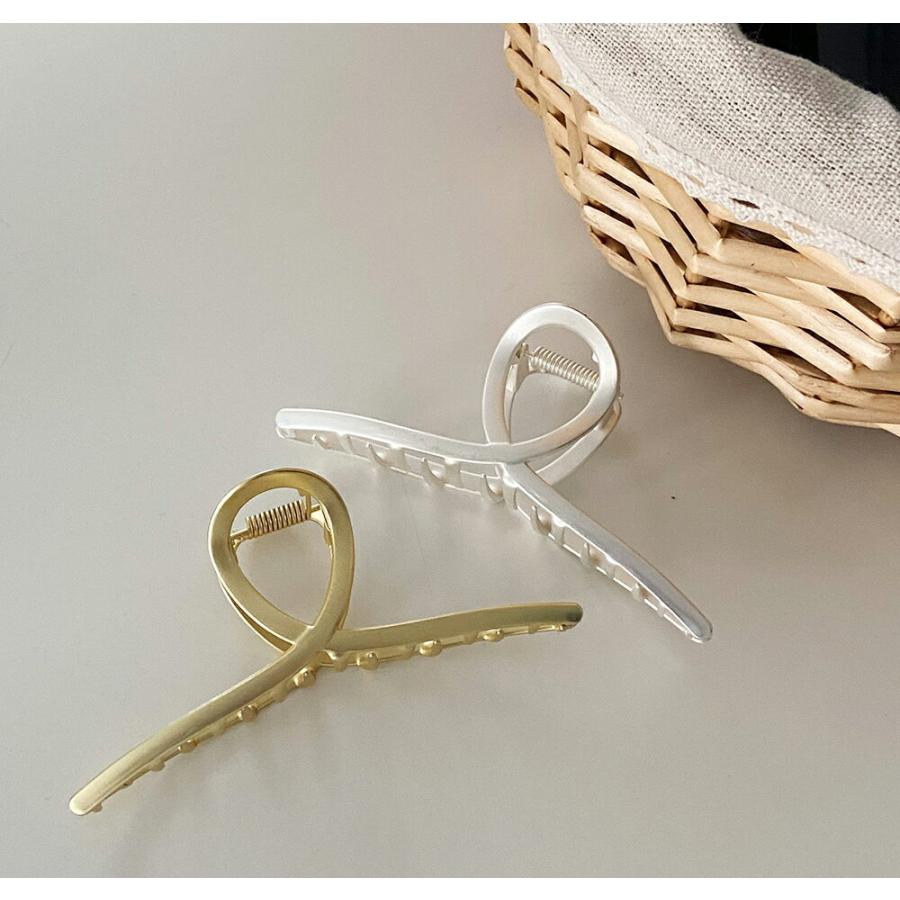 22春夏新作 韓国ファッション アクセサリー ヘアアクセサリー クリップ メタル ツイスト バンスクリップ シンプル ヘアアレンジ 上品 女の子 高級感 秋 冬 Riosmauricio Com
