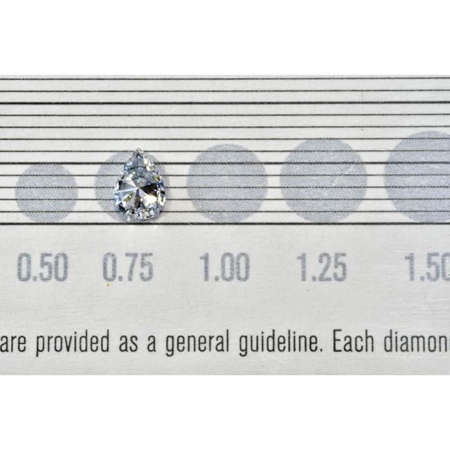天然ペリドット 1.50カラット ペアシェイプ ペリドットペアシェイプリング