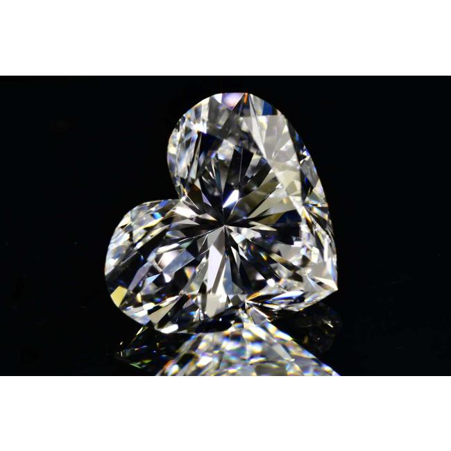 タイプ2A ハートシェイプカット ダイヤモンド 0.4カラット Dカラー