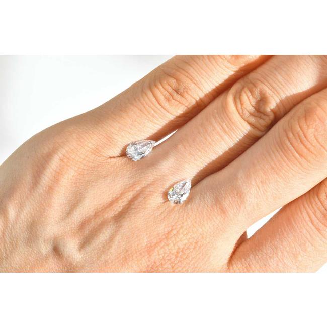 GIA鑑定書 刻印つき】ペアシェイプ ダイヤモンド ルース 0.72カラット