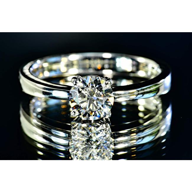 ダイヤモンドリング 0.7カラット D IF タイプ2aで3ex【GIA鑑定書つき
