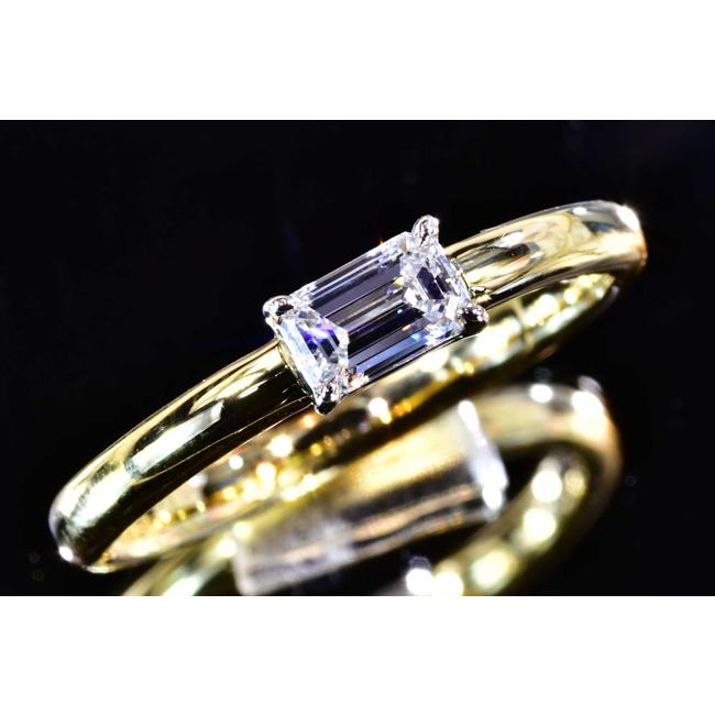 エメラルドカット ダイヤリング ゴールド 0.35カラット D IF タイプ2A