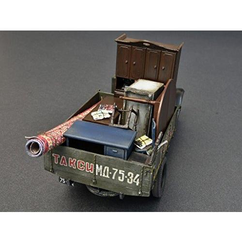 ミニアート(Miniart) 1/35 ソビエト 1.5トン カーゴトラック 家具パーツ付属 プラモデル MA38013の画像