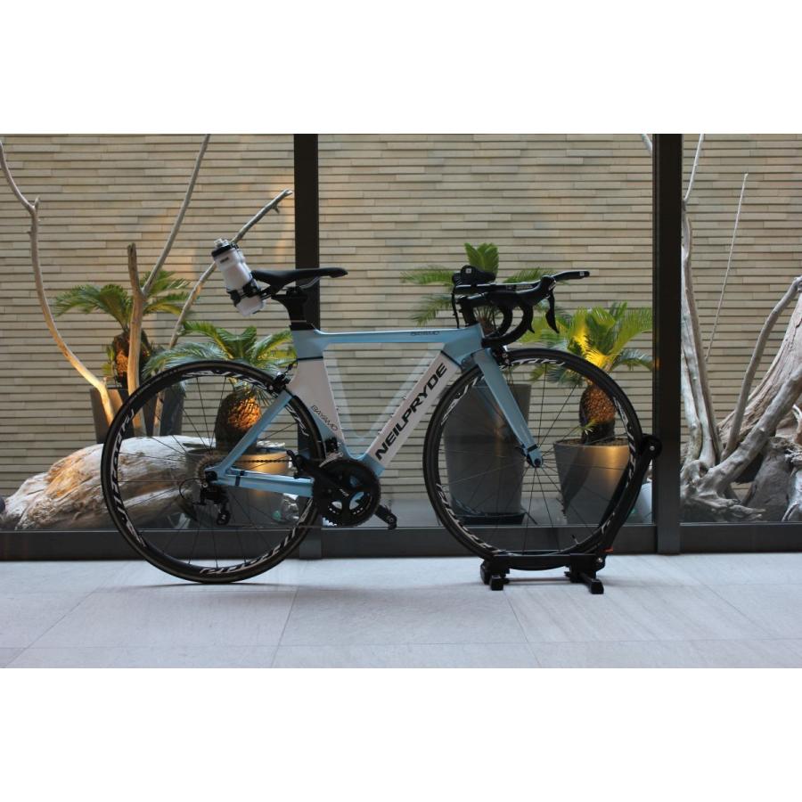 B102_a 自転車スタンド シルバー ２アームで安心 ディスプレイ 保管に最適 スプリング式 さし込むだけでバイクを固定 銀色｜didica｜08