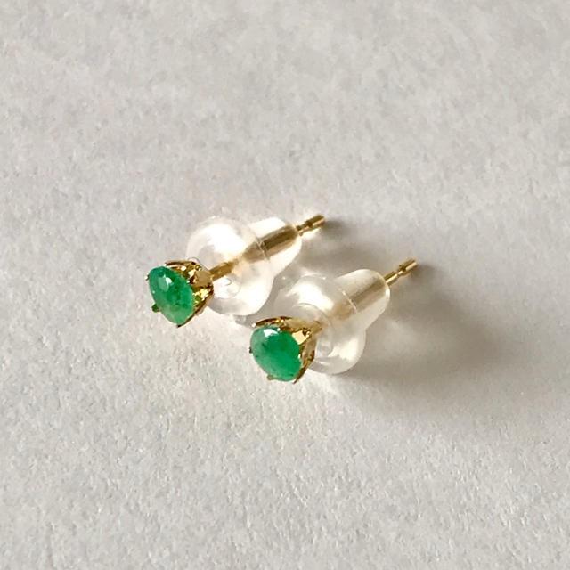 K18ピアス エメラルドピアス 5月誕生石 18金 エメラルドの画像