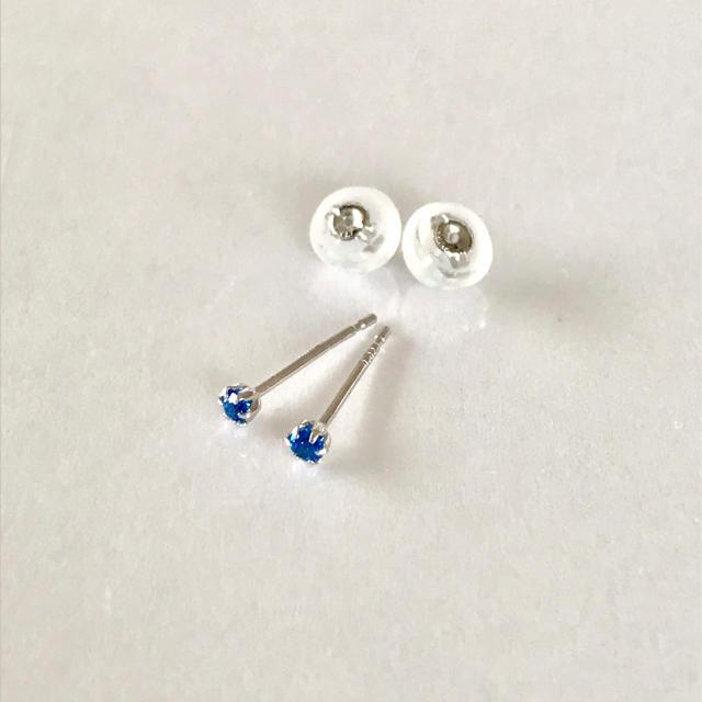 アウイナイトピアス プラチナピアス プラチナシリコンキャッチ付き！の画像