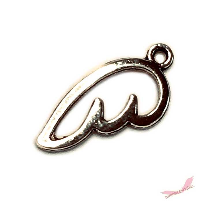 可愛い天使の羽 チャーム 15mm*8mm | 