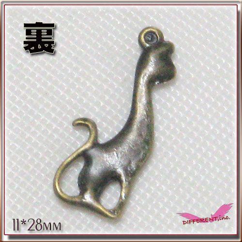 デコ＆金古美 チャーム エレガントキャット |  | 04