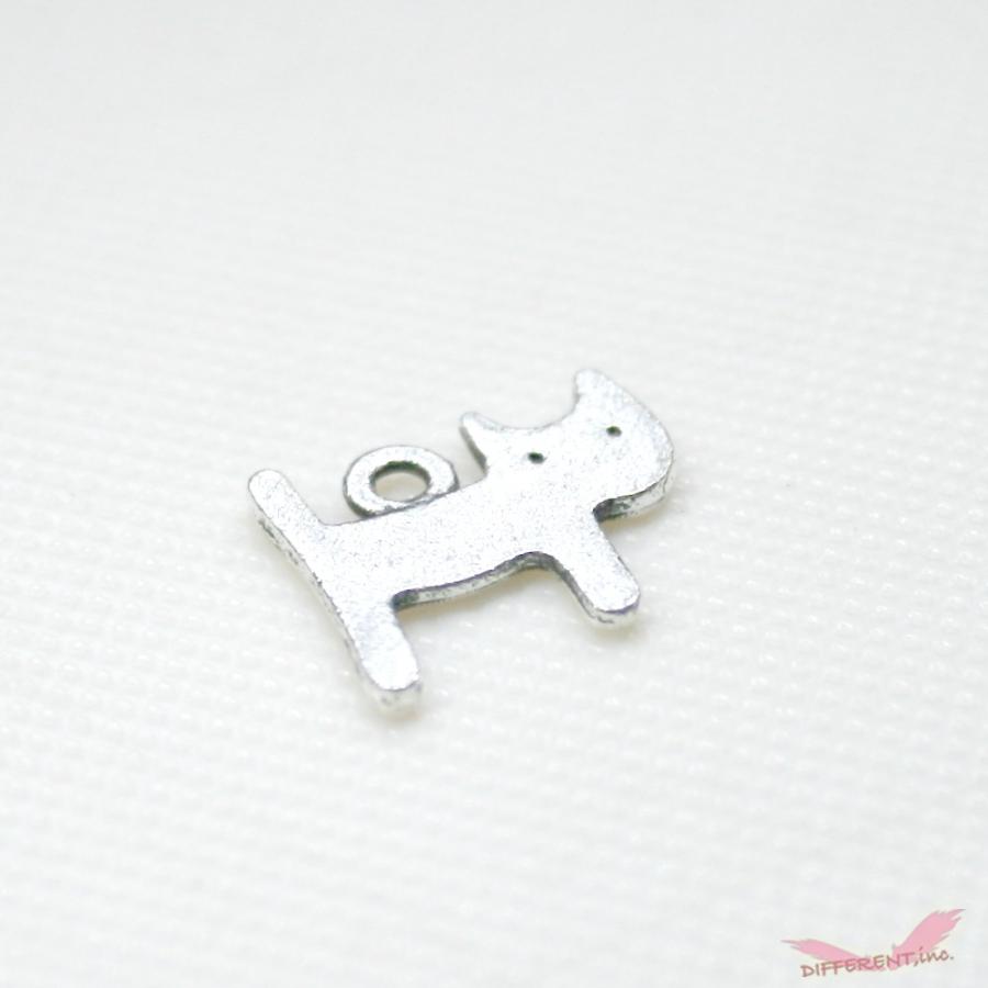 ぺったんこ 可愛い 猫 チャーム |  | 03