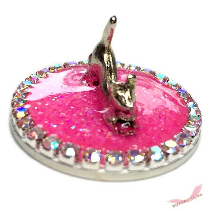 伸びをするネコ mini3D ピンクラメベース ゴルフマーカー クリップ付 |  | 01