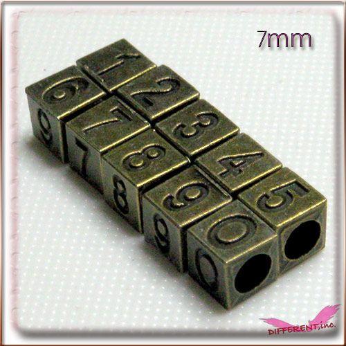 【アウトレット】金古美 数字 メタル キューブビーズ |  | 02