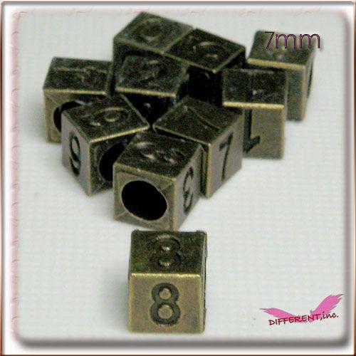 【アウトレット】金古美 数字 メタル キューブビーズ |  | 03