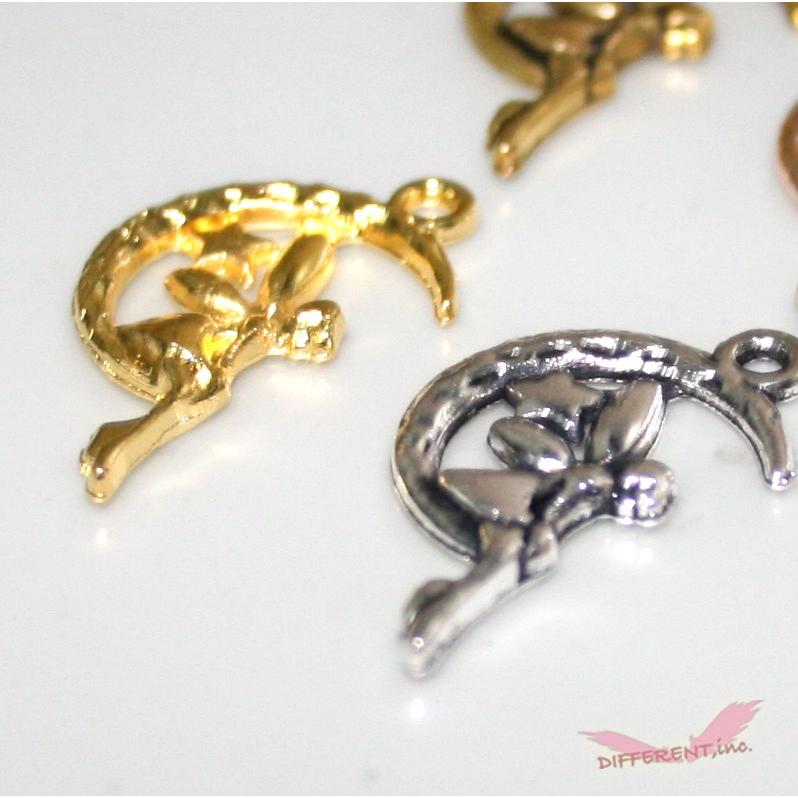 三日月と星に妖精 メルヘンチャーム |  | 01