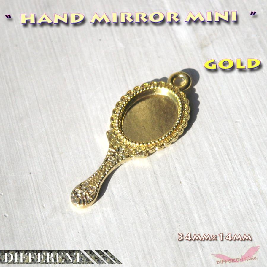手鏡のゴールド チャーム |  | 01