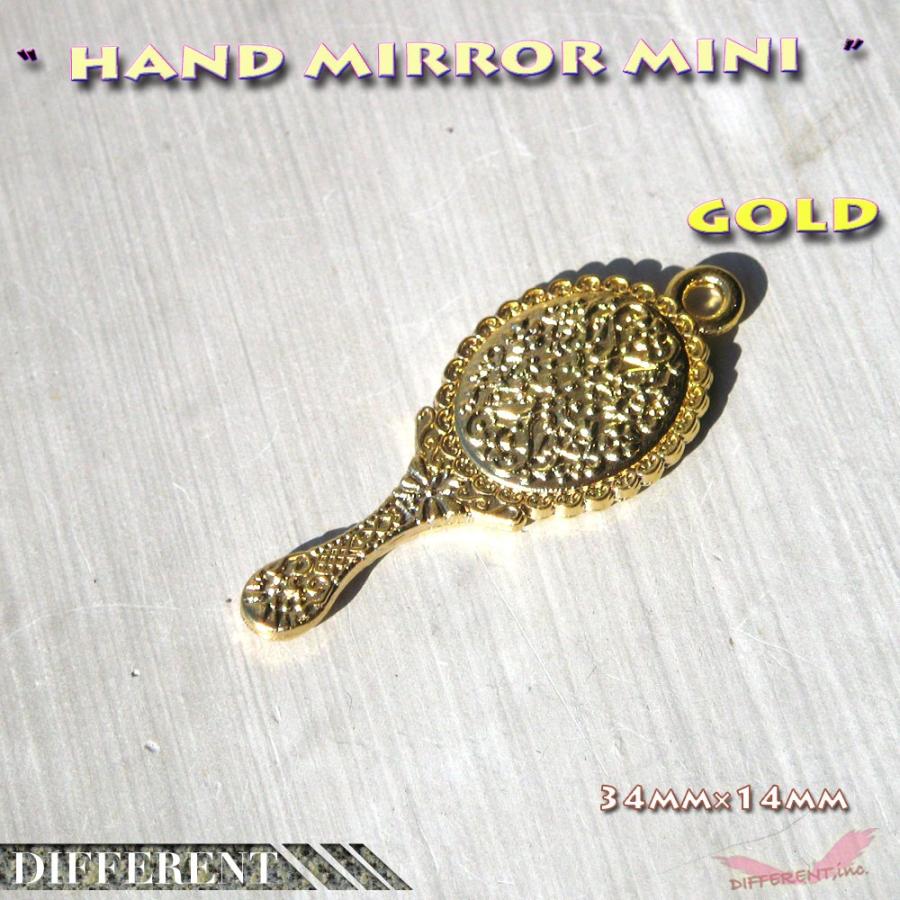 手鏡のゴールド チャーム |  | 02
