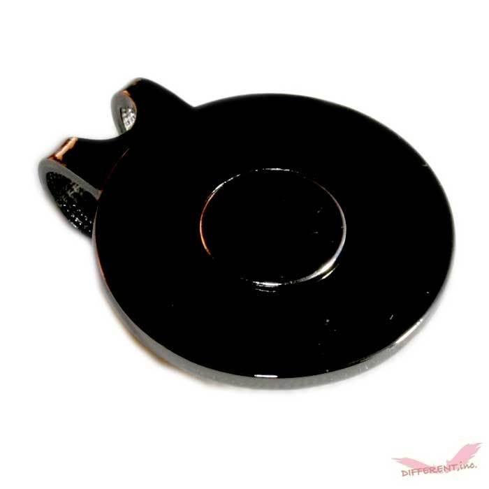 ブラックのハットクリップ、磁石付き |  | 01