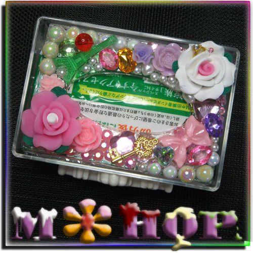 エッフェル塔とクラウン ミニティッシュケース手作りデコ by M＊HOP