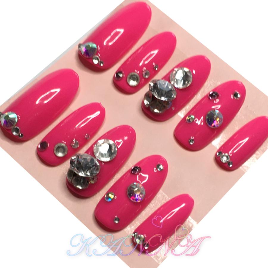 ラブリーTheピンク♪ ショッキングピンクのストーン ネイルチップ by