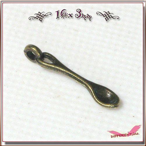 ミニミニスプーン 縦カン 金古美チャーム |  | 02