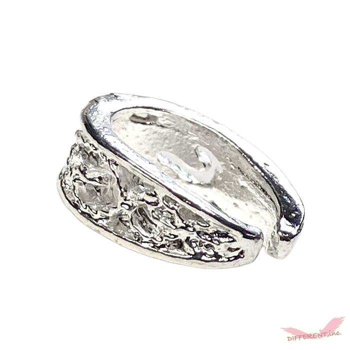 ヴィンテージデザインのバチカン ミドルサイズ 14mm ×10mm |  | 03