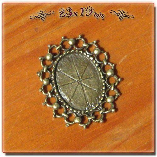 小さめの オーバル型 セッティング台 金古美 23*19 |  | 01