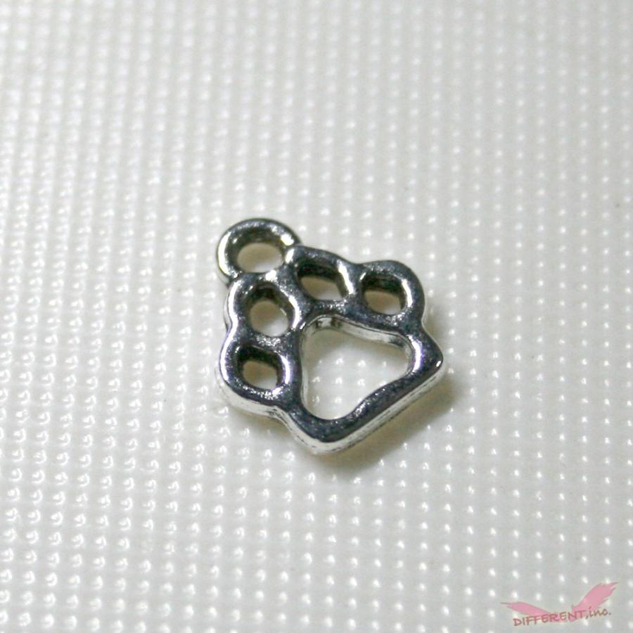 肉球 チャーム ヴィンテージシルバー |  | 03