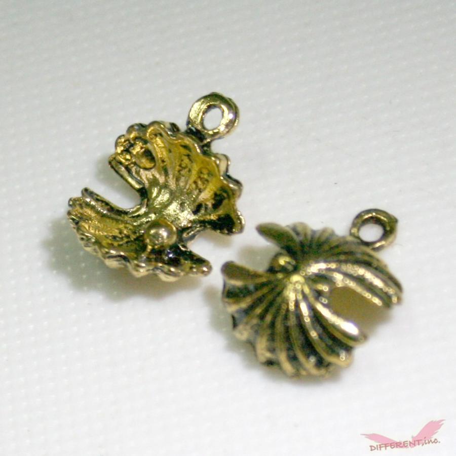 真珠貝 3D ヴィンテージゴールド メタルチャーム |  | 03