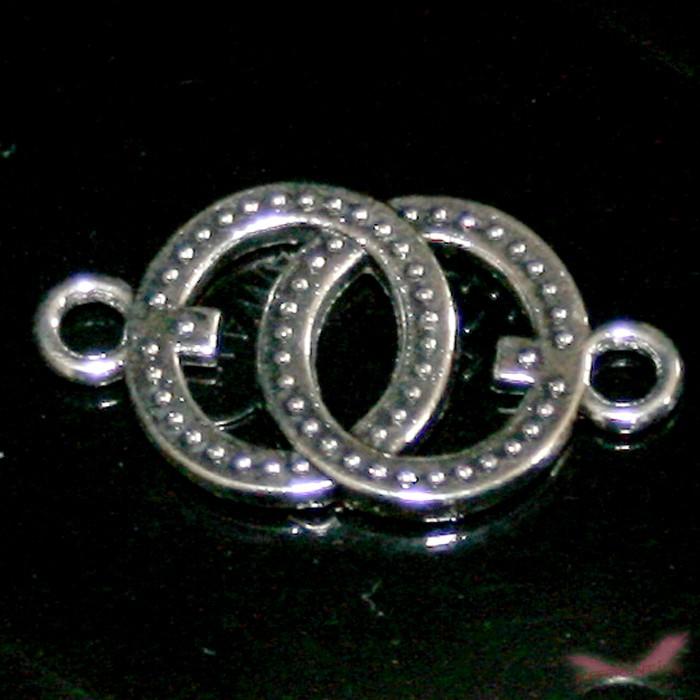 リングタイプの コネクター |  | 03