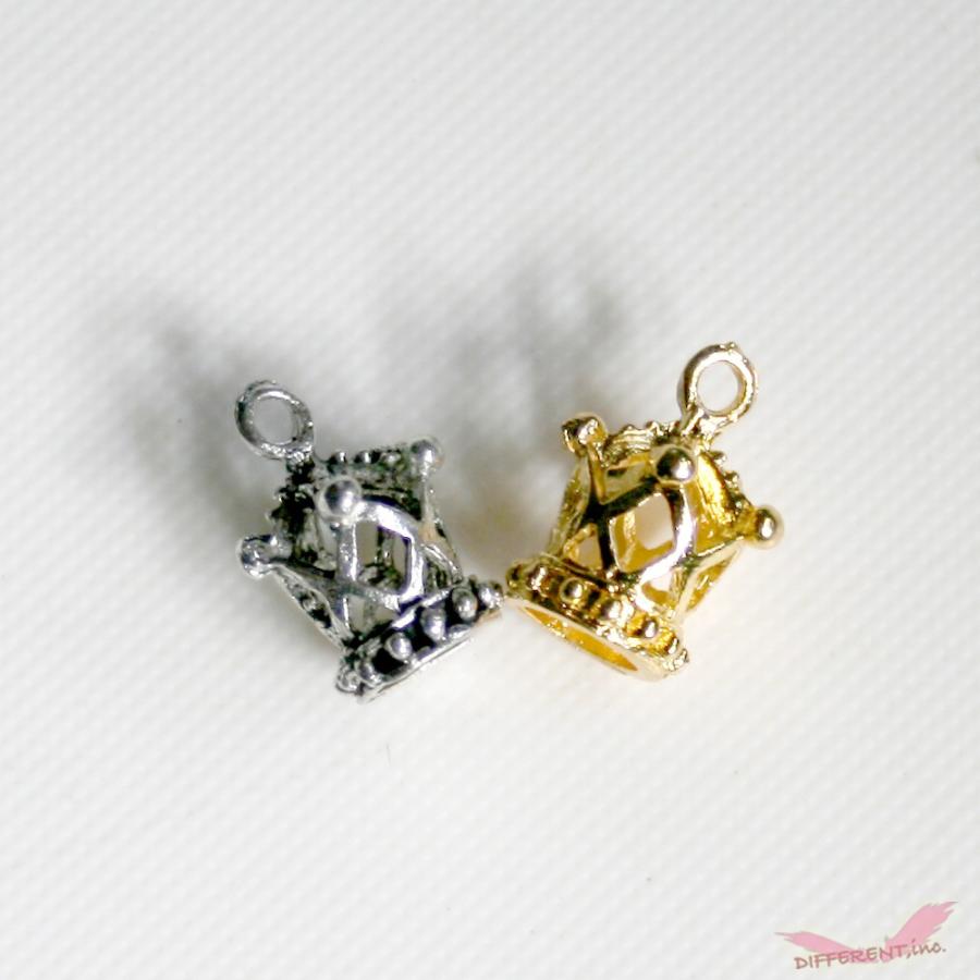 ロイヤルクラウン 3Dチャーム ゴールド/ヴィンテージシルバー |  | 03