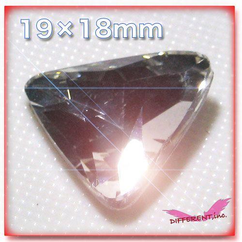 デコ クリスタルジュエリー トライアングル 18*19 |  | 02