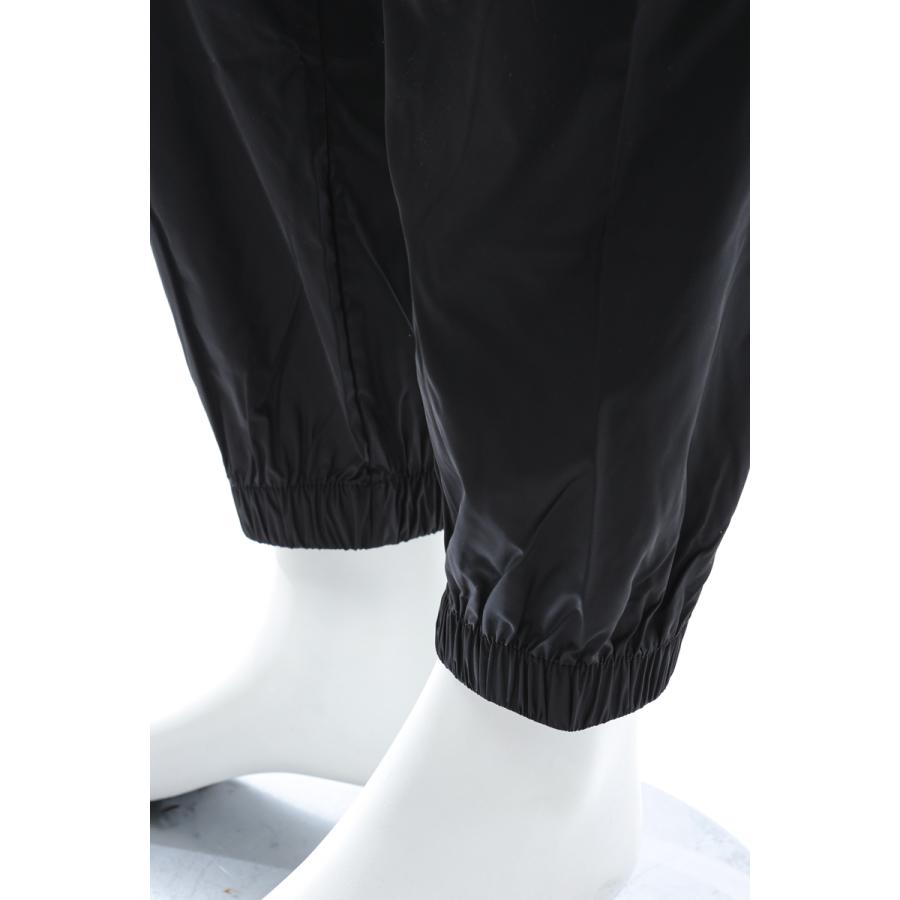 国産 オフホワイト トレーナーパンツ ナイロンパンツ ジャージ Omcj001r21fab メンズ Omcj001r Fab001 ブラック Off White 21年春夏新作 国内配送 Zoetalentsolutions Com