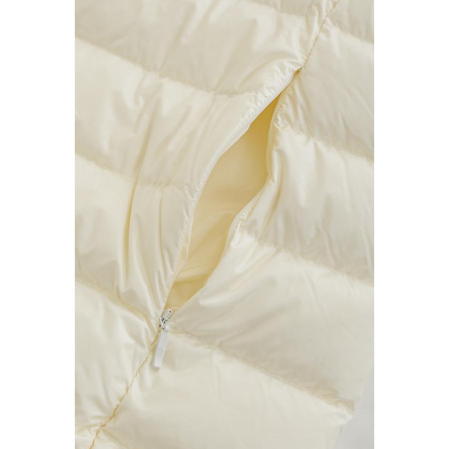 新入荷!!【日本未発売】 モンクレール ダウンブルゾン ダウンジャケット レディース 9B00031 M1131 アイボリー MONCLER 2021年秋冬新作 【P1790676227】(62865円)