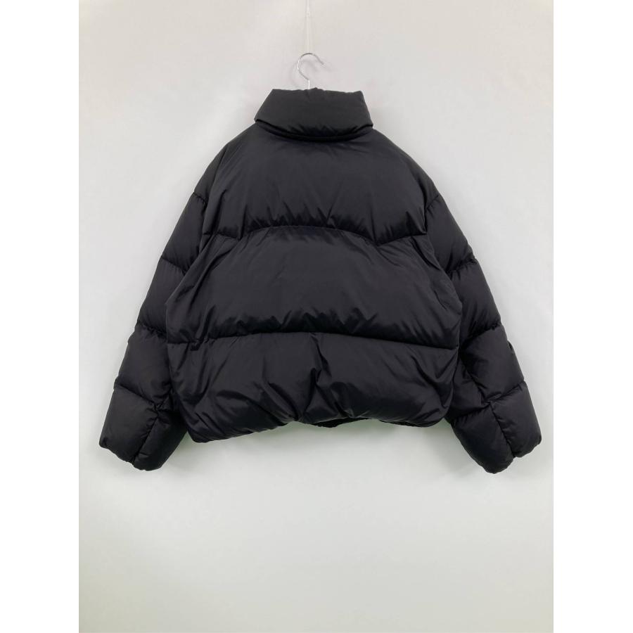 未使用　ダウンジャケット　リーバイス Levi's（リーバイス） ダウンジャケット/コート S ブラック ナイロン